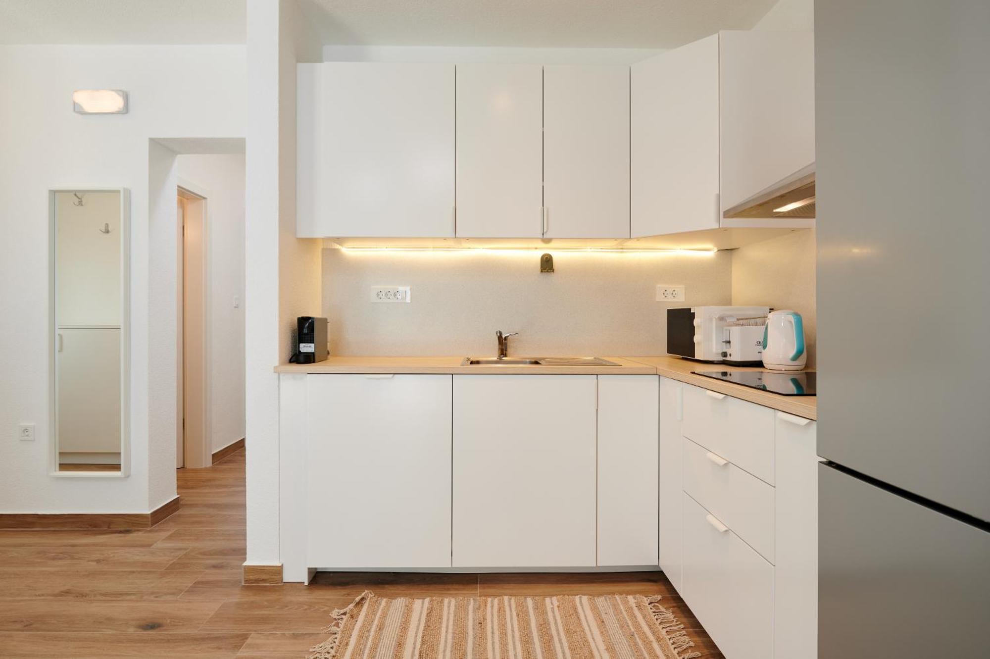 Nela & Sara - 2 Apartments With Heated Swimming Pool Seget Vranjica Extérieur photo